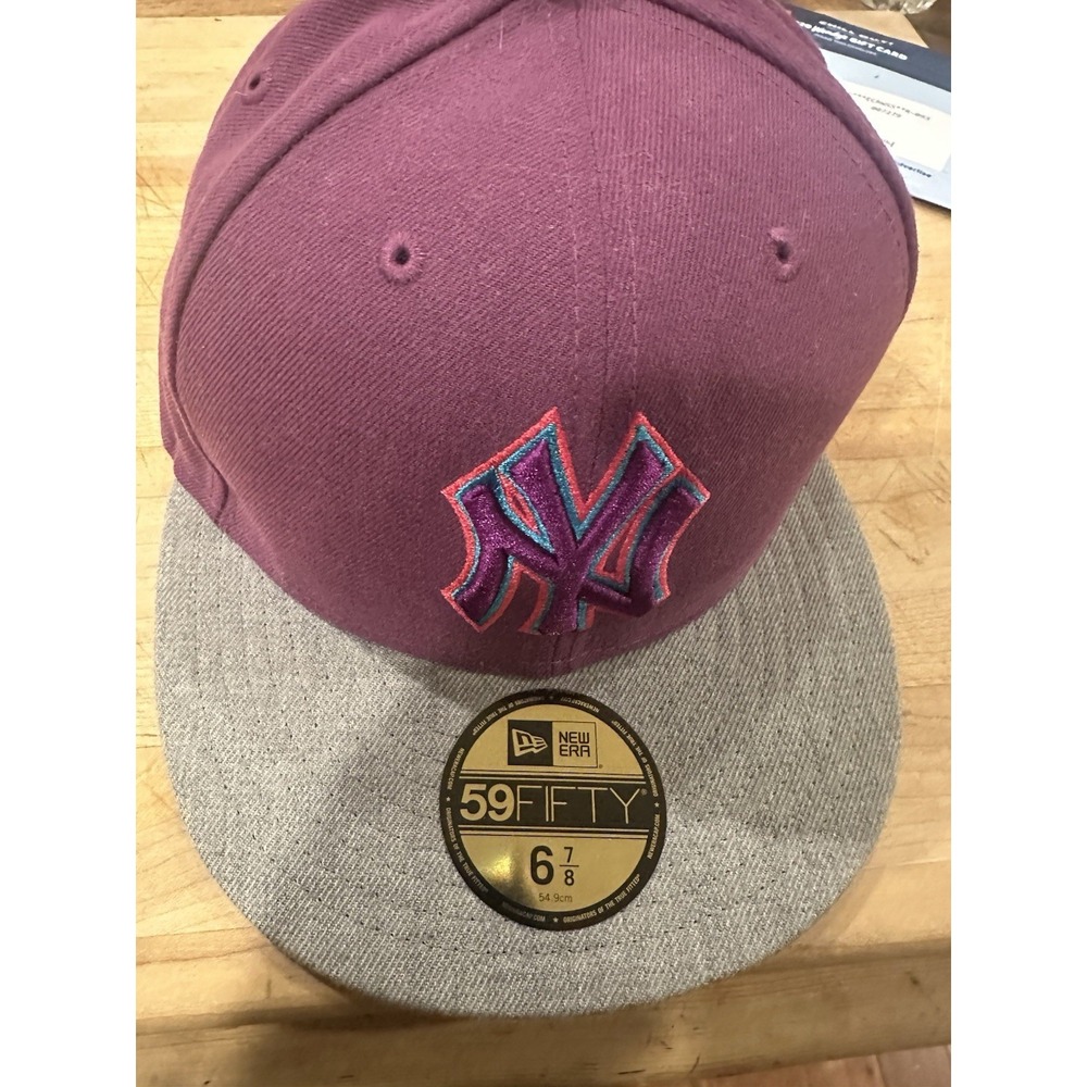 NY Yankees Hat Purple & Blue Lava Emblem Grey Bill NWOT New Era 59 Fifty 6 7/8